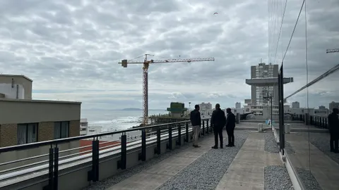 The Point Mall, 76 Regent road, Sea Point (3).